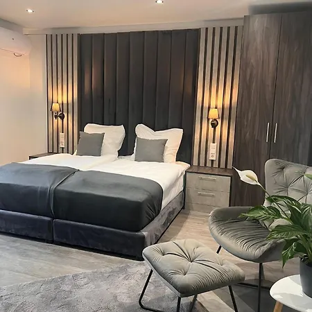 Gaestezimmer,Sauna,Fitness 3* Adendorf
